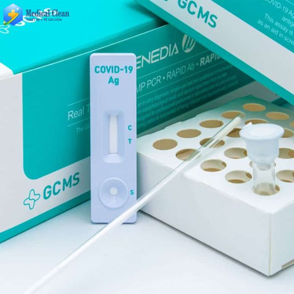 1 HỘP (20 BỘ) – Kit test nhanh dịch mũi họng Genedia W (Hàn Quốc)
